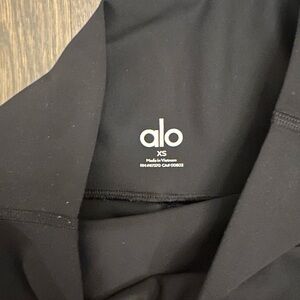 Alo Black shine leggings